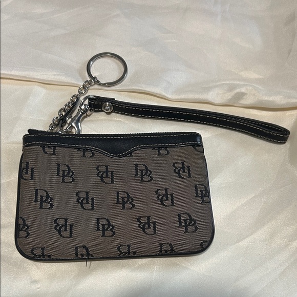 Dooney & Bourke Black and Gray Wristlet - Picture 1 of 8